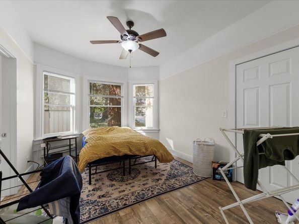 Waverley, Palo Alto CA 94301