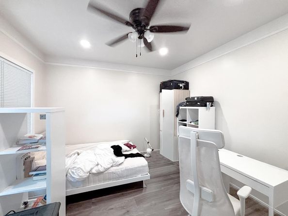 Waverley, Palo Alto CA 94301