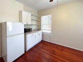 Waverley, Palo Alto CA 94301