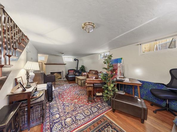 Waverley, Palo Alto CA 94301