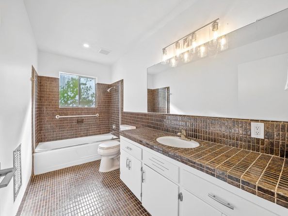 623 High Street, Santa Cruz CA 95060