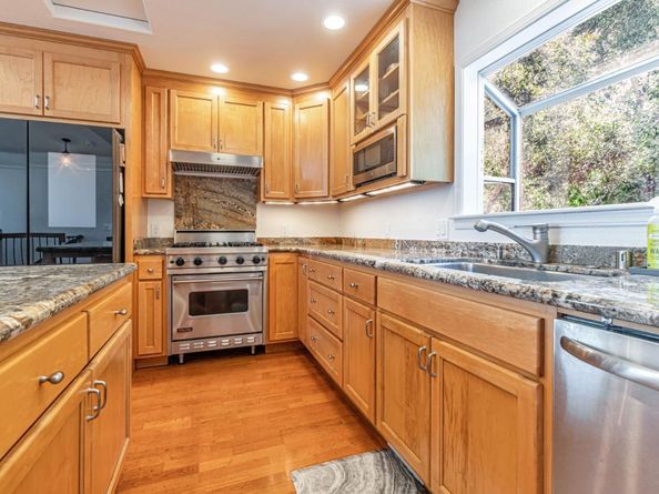276 San Benito Road, Brisbane CA 94005
