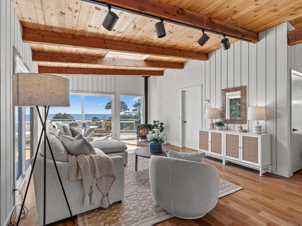 664 Bayview Drive, Aptos CA 95003