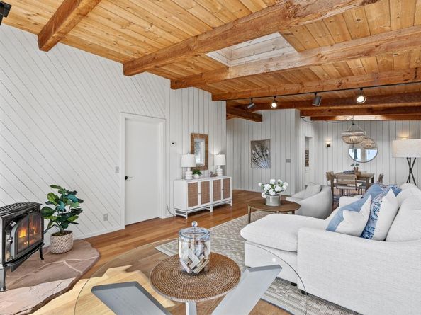 664 Bayview Drive, Aptos CA 95003