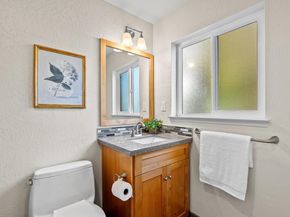 664 Bayview Drive, Aptos CA 95003