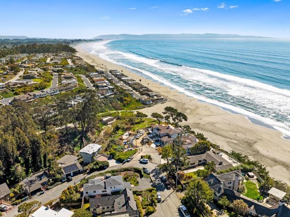 664 Bayview Drive, Aptos CA 95003