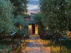 600 Moore Road, Woodside CA 94062