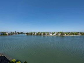 300 Baltic Circle 318, Redwood Shores CA 94065