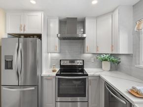 386 Union Avenue D, Campbell CA 95008