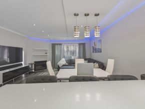 1092 Indian Summer Court 14, San Jose CA 95122
