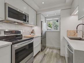 1092 Indian Summer Court 14, San Jose CA 95122