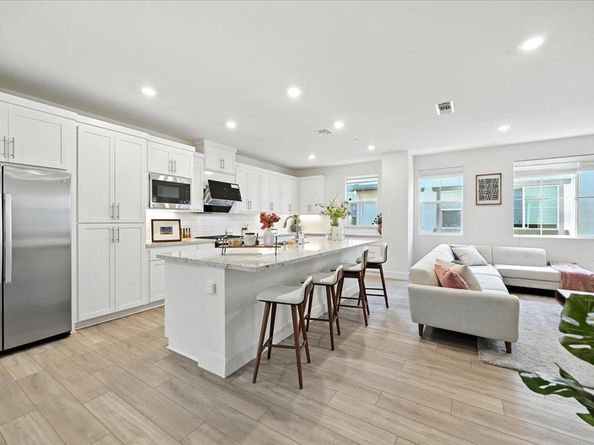 9173 Whitesurf Way, Newark CA 94560