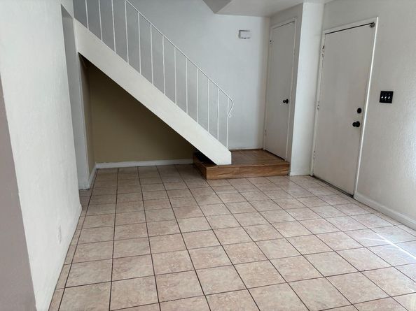 Undisclosed Address #ML82022752, San Jose CA 95111