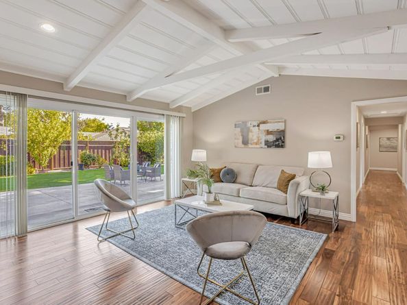 19111 Cox Avenue, Saratoga CA 95070
