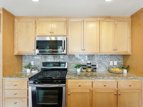 1037 Scotia Terrace 203, Sunnyvale CA 94089