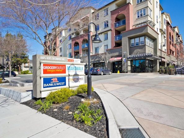 1037 Scotia Terrace 203, Sunnyvale CA 94089