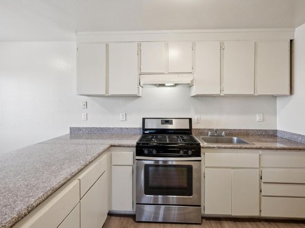 4624 Fairfax Avenue, Oakland CA 94601