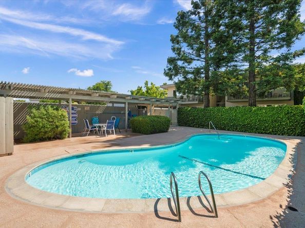 Chestnut, Concord CA 94519