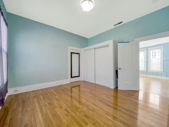 2520 E 24th Street, Oakland CA 94601