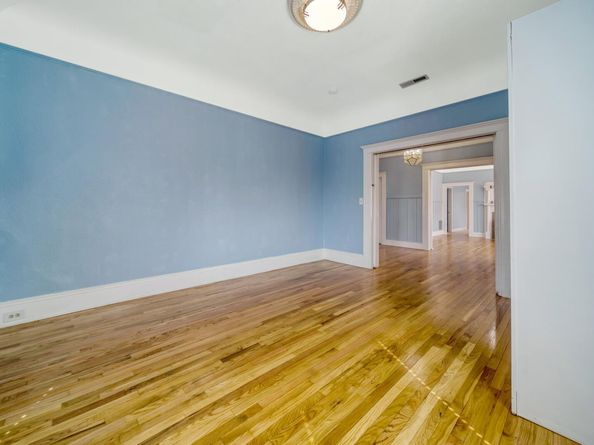 2520 E 24th Street, Oakland CA 94601
