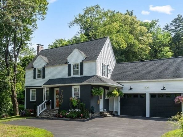 700 Grove St, Worcester MA 01605