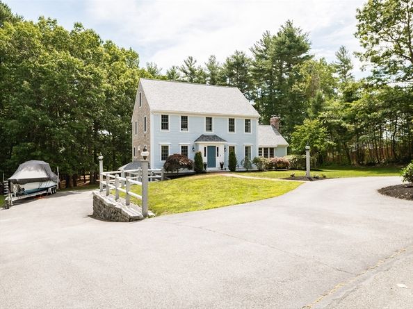 17 Gardner Rd, Duxbury MA 02332