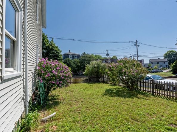 28 Forest St, Arlington MA 02476