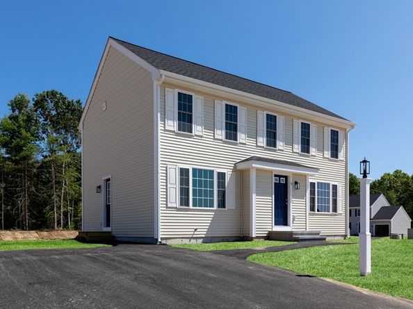 5 Bumblebee Dr, Plymouth MA 02360
