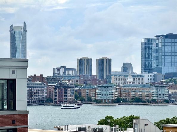2-10 Maverick Sq PH605, Boston MA 02128