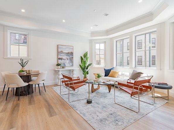 13 Bird St 2, Boston MA 02125