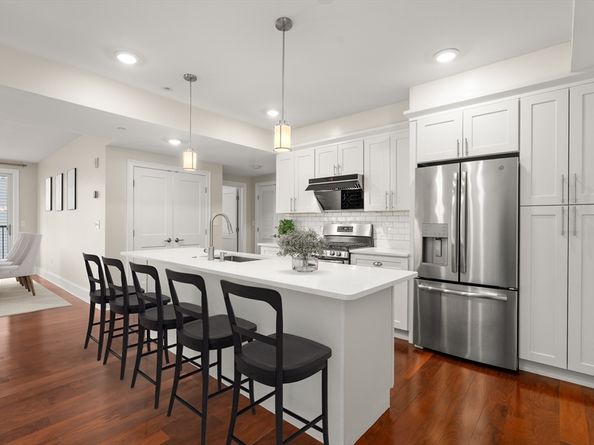 18 Johnson Ave 183, Quincy MA 02169