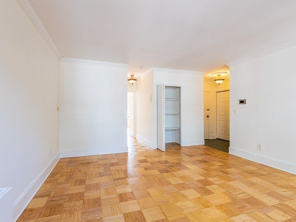 17 Bowdoin St 3C, Boston MA 02114