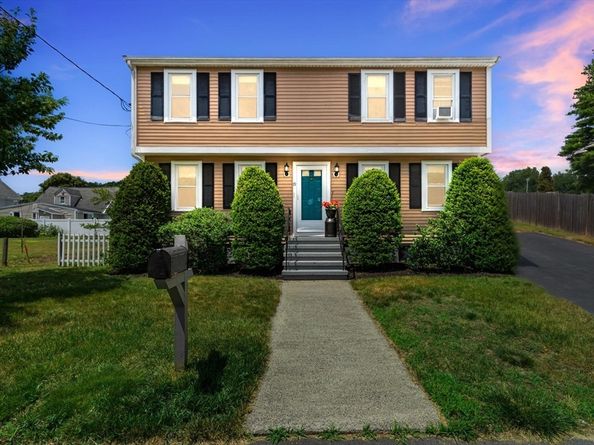 19 Altoona Rd, Dedham MA 02026