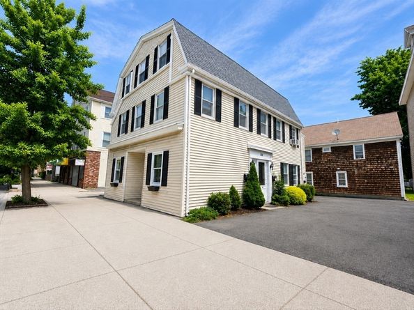 134 Boston St 1B, Salem MA 01970
