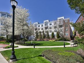 248 Albion St 324, Wakefield MA 01880