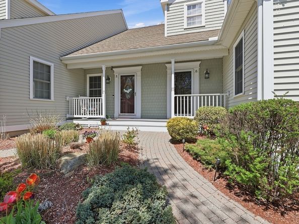 6 Ashton Lane 6, Millbury MA 01527