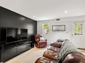 340 Centre Avenue 7, Rockland MA 02370