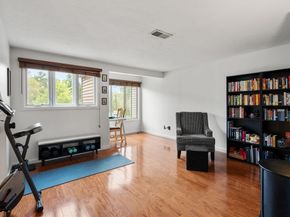 340 Centre Avenue 7, Rockland MA 02370