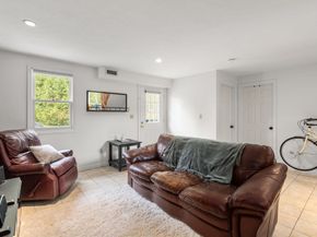 340 Centre Avenue 7, Rockland MA 02370