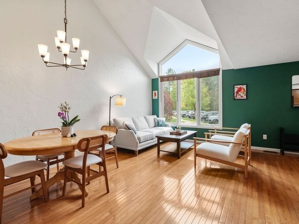340 Centre Avenue 7, Rockland MA 02370