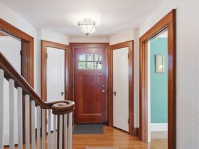 349 Auburndale Ave, Newton MA 02466