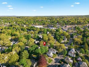 349 Auburndale Ave, Newton MA 02466