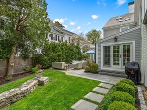 37 Lincoln St, Hingham MA 02043