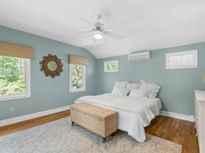 37 Lincoln St, Hingham MA 02043