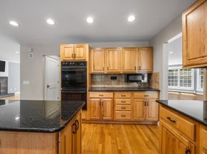 1 Boat House Dr, Wareham MA 02571