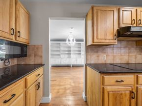 1 Boat House Dr, Wareham MA 02571