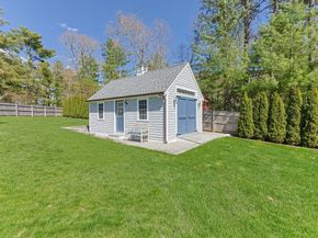 1 Boat House Dr, Wareham MA 02571