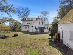 1069 Central Ave, Needham MA 02492