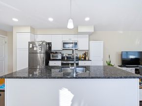 527 Norfolk St 527, Boston MA 02126