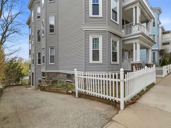 68 Draper, Boston MA 02122